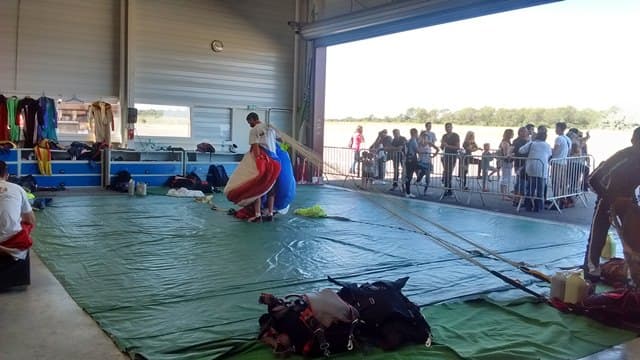 saut parachute ales