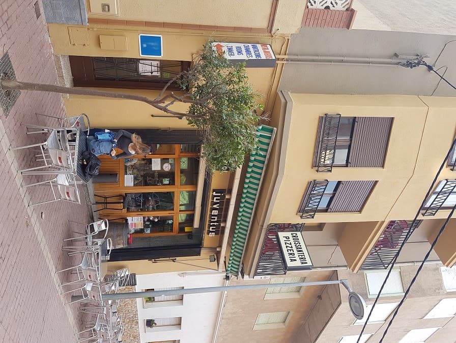 hotel juventus, port-bou, frontière espagnole