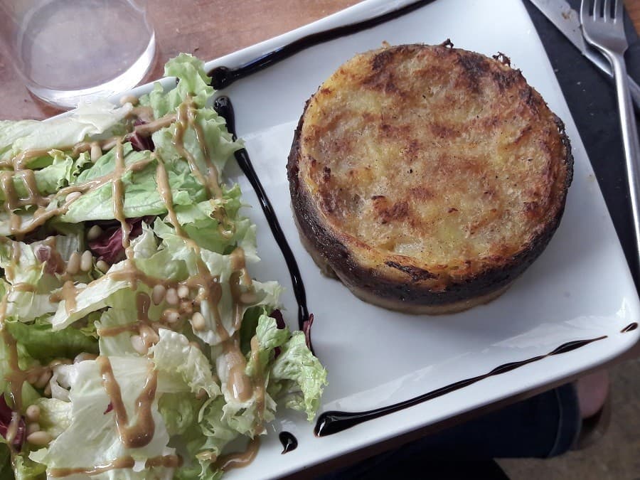 adresse centre ville montpellier petit budget calme