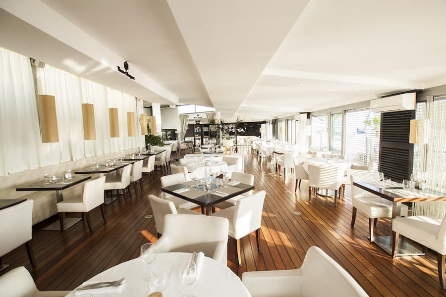 restaurant poisson bord de mer