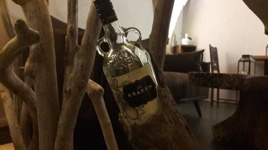 kraken bar bar à rhum montpellier bar pirate