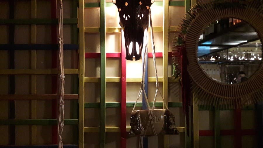 jolly rouge restaurant bar  resto grillade montpellier