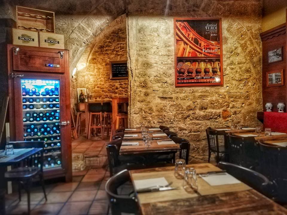 restaurant la tavola calda resto ecusson montpellier