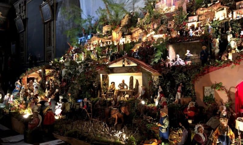 Creche Chapelle des Penitents Blancs