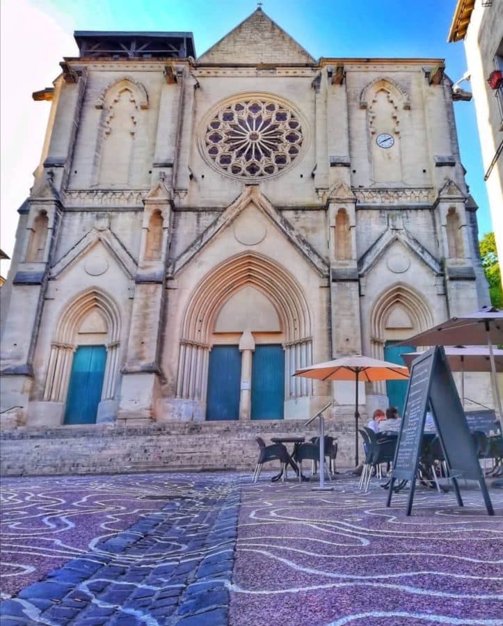 circuit dans le centre ville de Montpellier place st roch montpellier