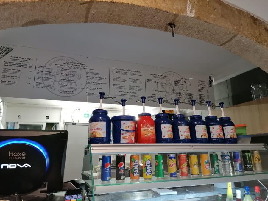 les manneken friterie belge avis devanture sauces boisson carte