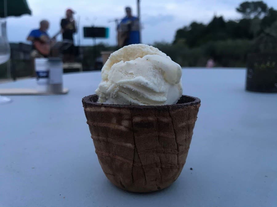 soirée olea domaine de l'oulivie cornet de glace