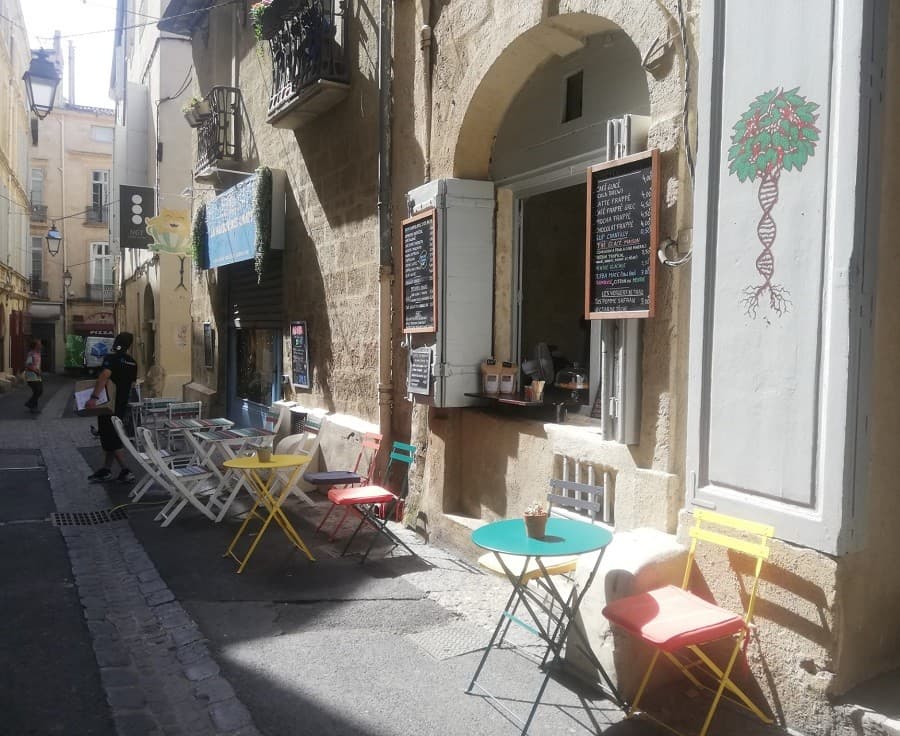 coffee shop terrasse montpellier 